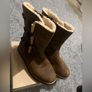 Ugg boots, women’s 7.5.